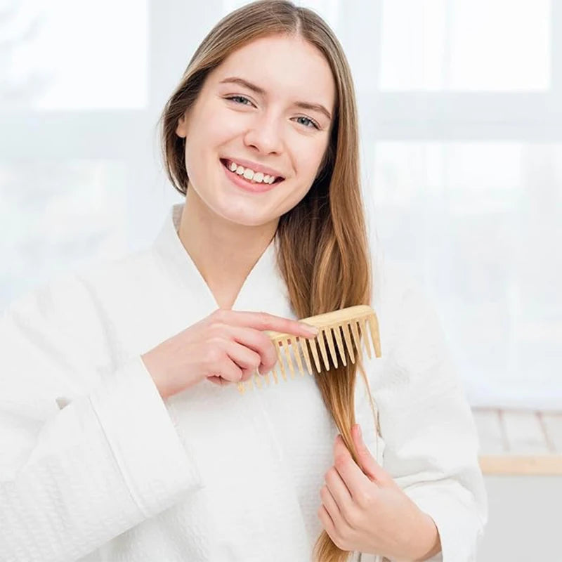3pcs Natural Handmade Bamboo Comb Set,  anti-static - Wide, Rat Tail, and Fine Tooth Styles - Suitable for All Hair Types.